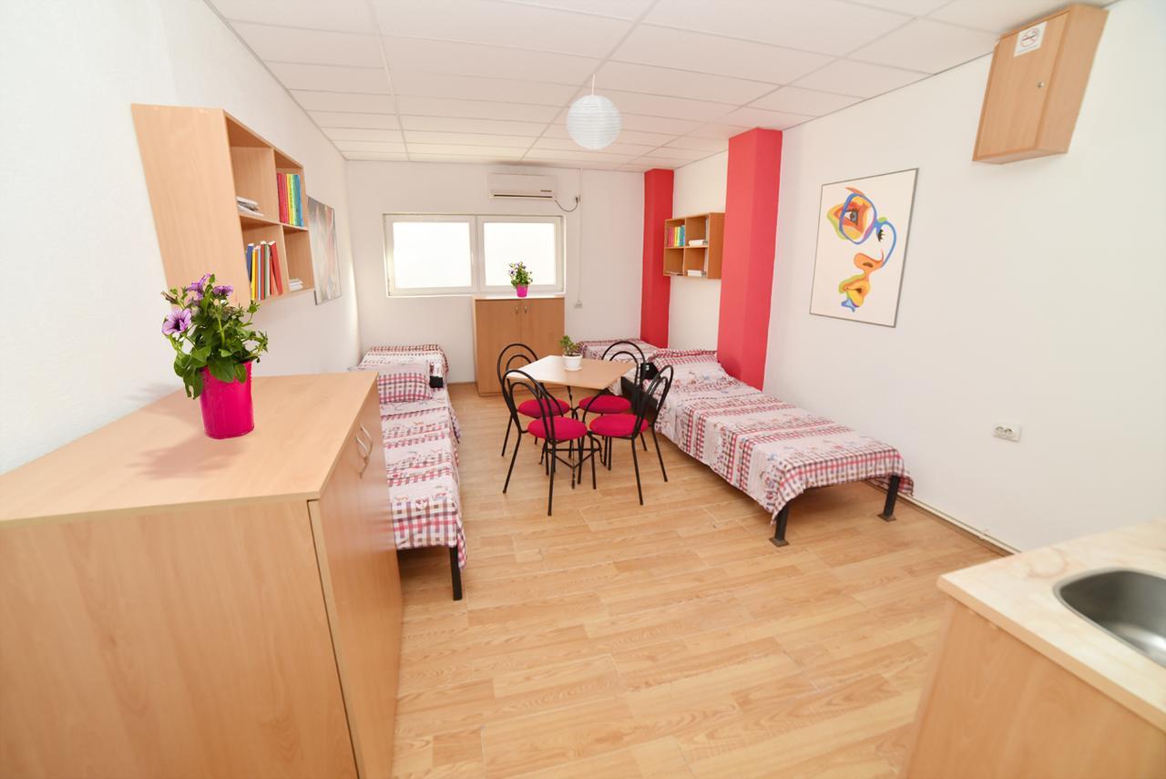 Hiljadnikov Apartments Stip Ngoại thất bức ảnh